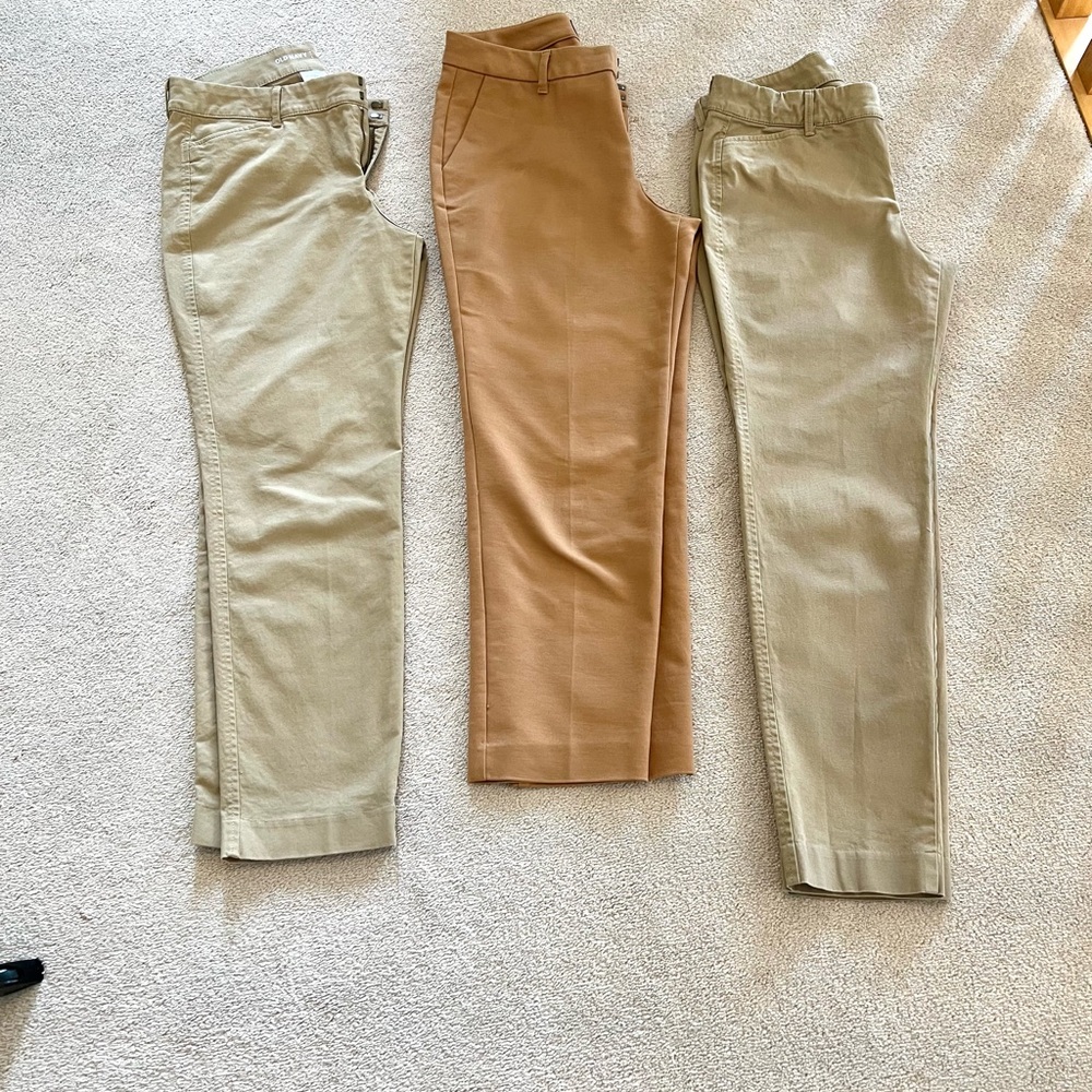 Three pairs of old navy capri pants